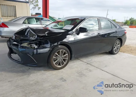 2015 Toyota Camry Se z USA, uszkodzony, nr VIN 4T1BF1FK0FU040307